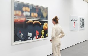 Ausstellungsansicht der Ausstellung "Inner Mornings, Or Forms of Counterculture."